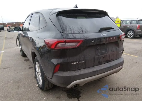 2025 Ford Escape Active из США, поврежденный, VIN 1FMCU9GN2SUA43849